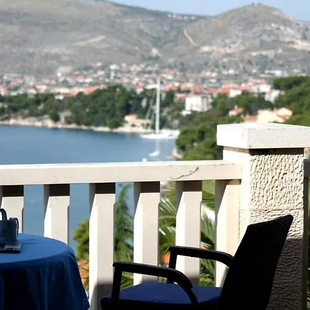 Apartment In With Seaview, Terrace, Air Condition, Wifi Trogir