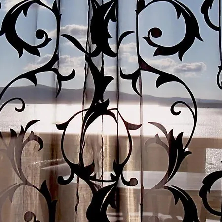 In With Seaview, Terrace, Air Condition, Wifi * Trogir